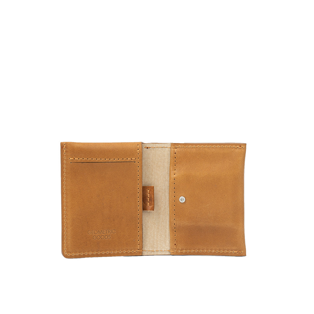 Leather Card Holder for AirTag - Minimalist 5.1